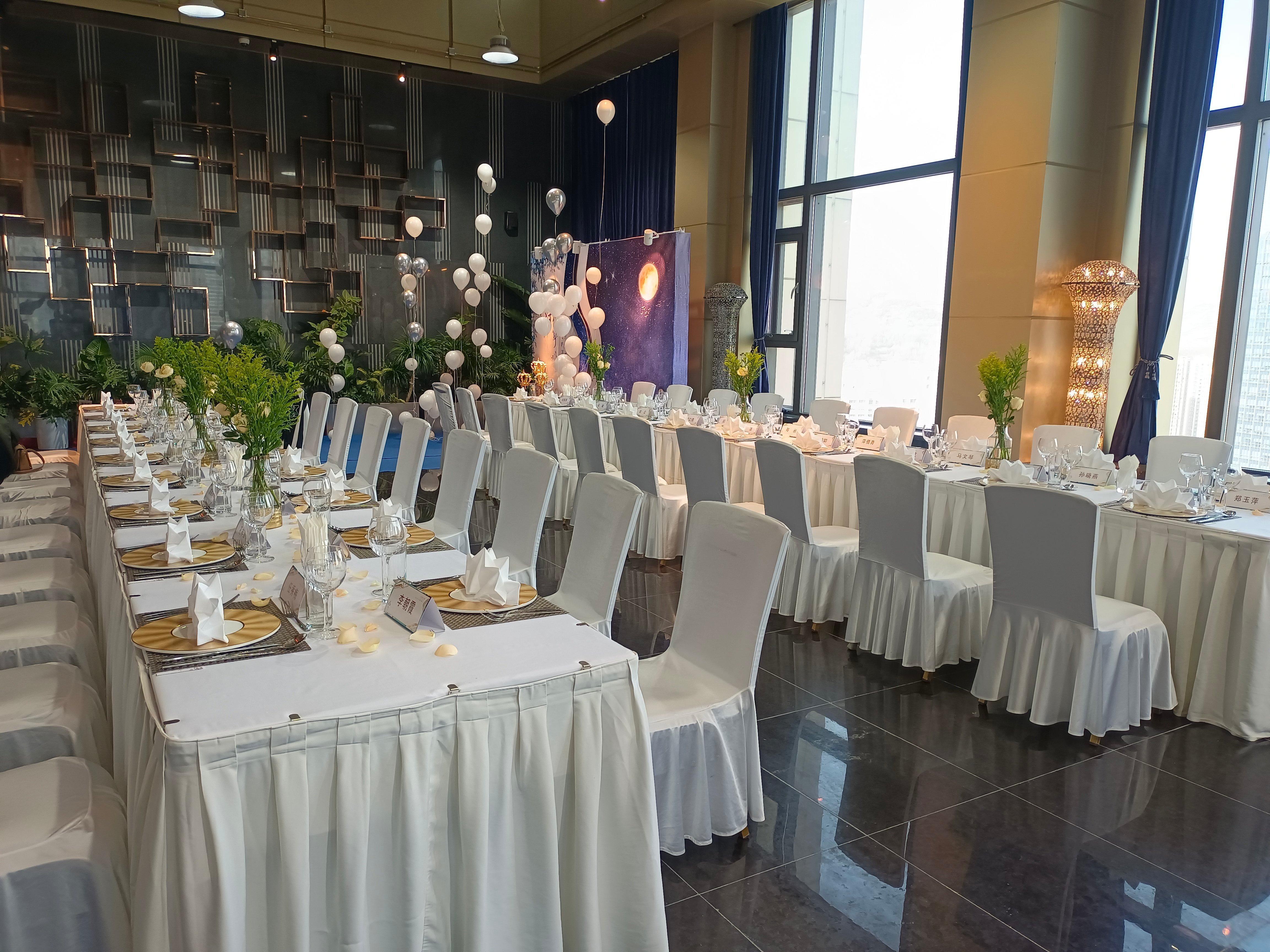Crowne Plaza Hotel Lanzhou By Ihg Exterior foto