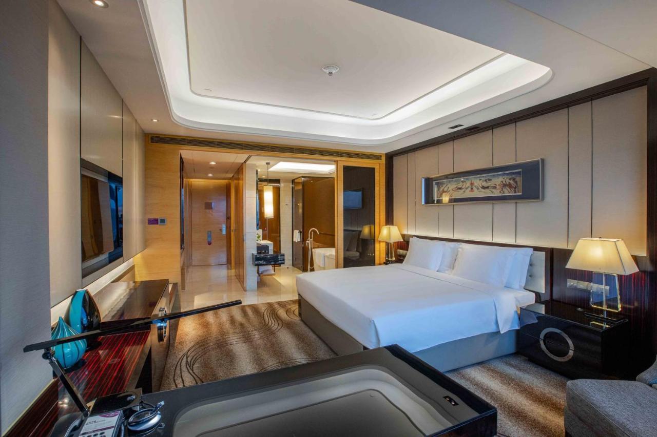 Crowne Plaza Hotel Lanzhou By Ihg Exterior foto
